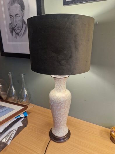 Table lamp