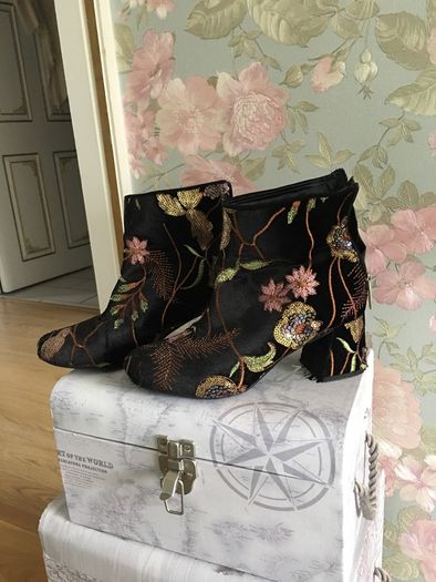 Primary limited edition ankle boots , uk 6!