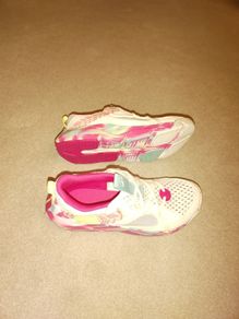 girl shoes UK 4