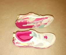 girl shoes UK 4