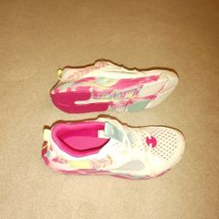 girl shoes UK 4