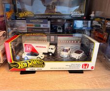 hot wheels Honda diorama