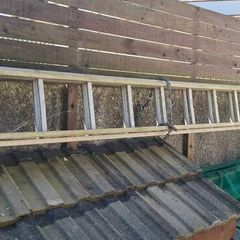 Aluminum ladder