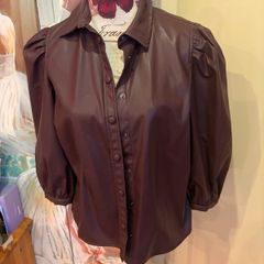 Ladies leather shirt