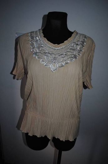 Brand new beige top size UK16 EU44 Postage included