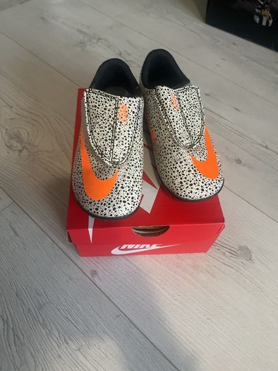 nike football boots boys