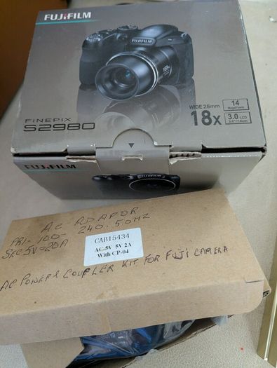 Fuji Finepix S2980 Camera