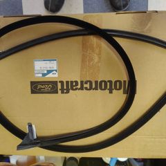 Genuine Ford NOS Door Seal Weatherstrip Sierra Scorpio 1664884 D87BB-F25314-BB NEW