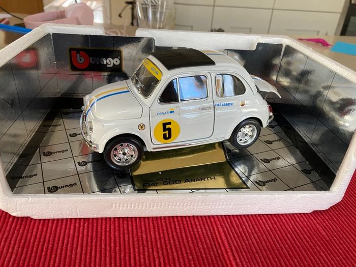 Abarth Fiat 500 1/18