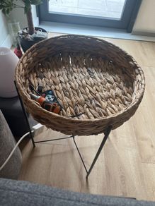 Small lightweight table