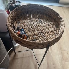 Small lightweight table