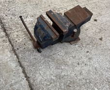 bench vice