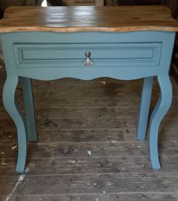 Console table