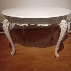 Dining table Round