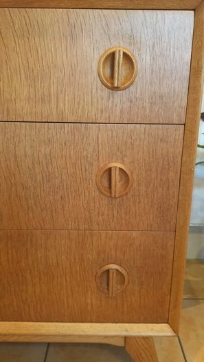 Mid Century Vintage Chest of Drawers