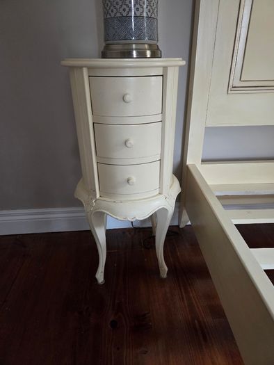 Bedroom furniture