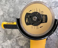 De Walt angle grinder brand new