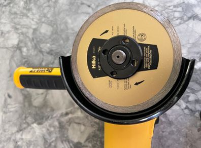 De Walt angle grinder brand new