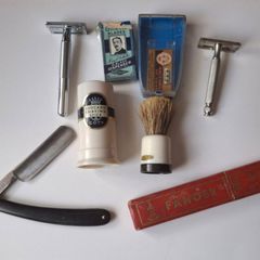 A Job Lot Of Vintage Shaving Razors & Blades + Brush Cut Throat Razor