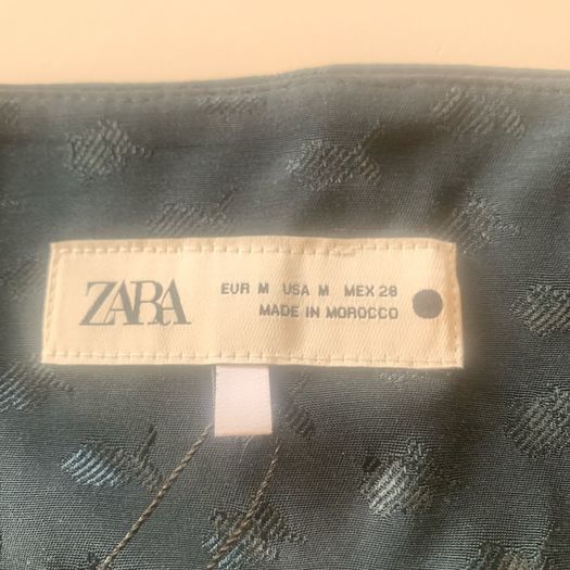 Zara dark green sleeveless top. Size M