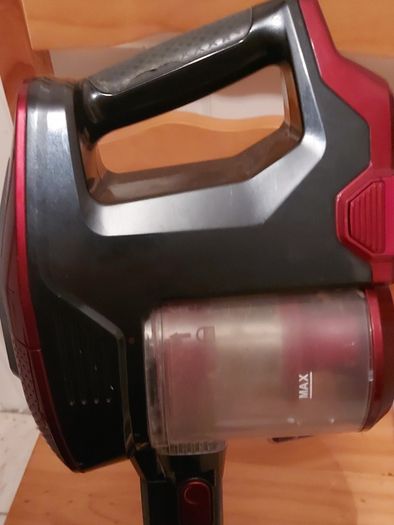 Silvercrest Hoyer Handel verticle vacuum cleaner with charger and accessories in excellent condition