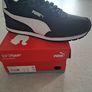 Adult trainers 4 pairs for sale Image 4