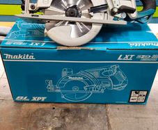 Makita DRS780Z circular saw