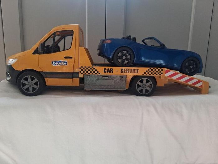 Bruder Mercedes-Benz Sprinter Car Transporter with Roadster