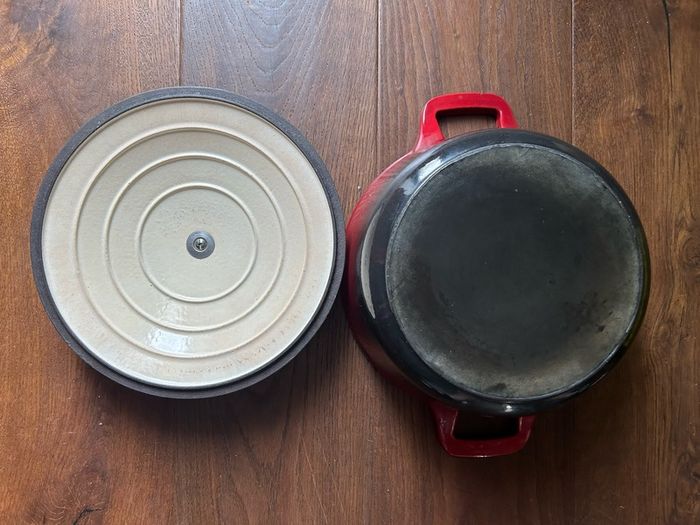 Cast Iron Round Casserole