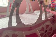 princess carraige bed