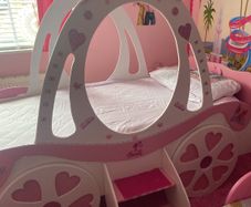 princess carraige bed
