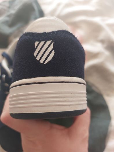 boys kswiss runners size 2