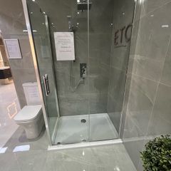 Ex Display flair ETO Silver 1200mm sliding door , 800mm side panel and 1200x800 shower tray