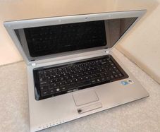 Samsung R520 Laptop
