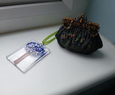 Small glass tree decorative hanging and handbag ornament