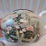 Kutani Japanese scene bowl with lid Image 9