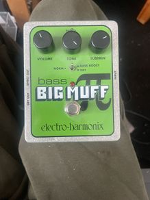 Electro-Harmonix Bass Big Muff Pi Pedal