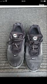 Boys Nike airmax trainers size 4.5 reduced