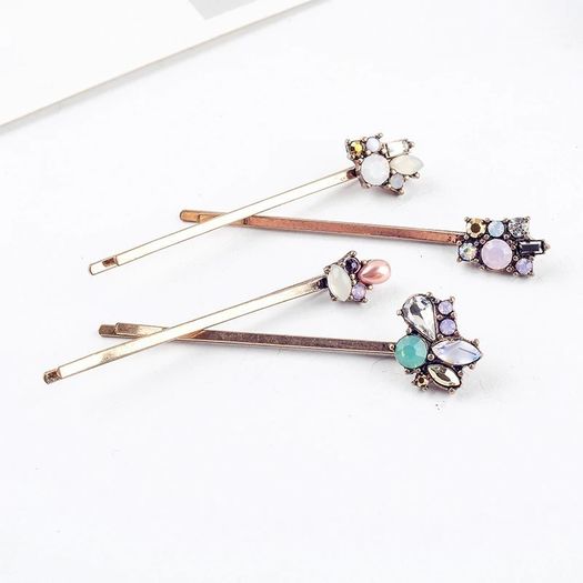 Set of 4 Hair Accessories Bobby Pins