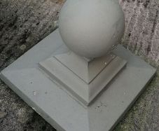 extra large pillar  caps /cappings   22in /22 in base very heavy one needs putting back together will need two persons to lift