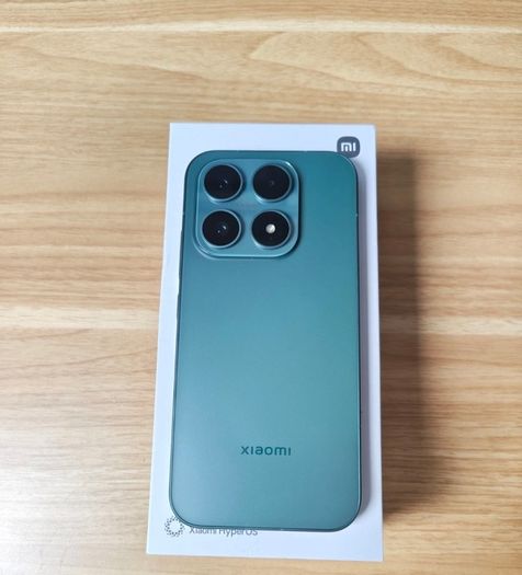 Xiaomi 17 EU green