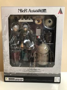 Nier Automata Bring Arts 2B and Machine Lifeform