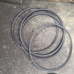 Tyres and tubes