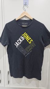 mens t-shirt
