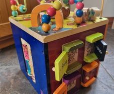 Battatt Zany Zoo Wooden Activity Cube