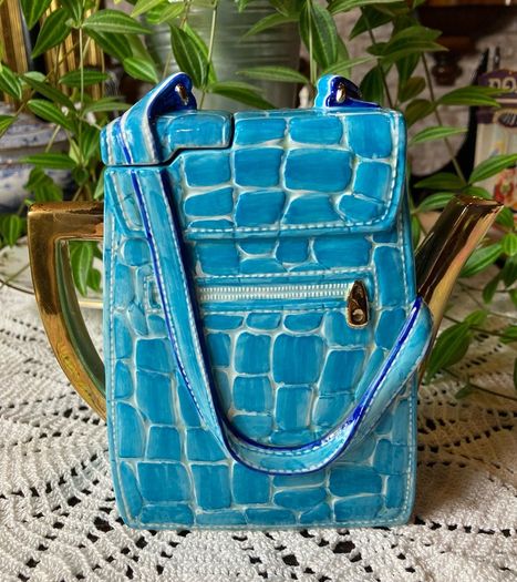 Annie Rowe collectable tea pot