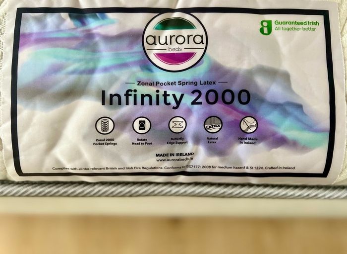 Single mattress (only 6 months old, firm)