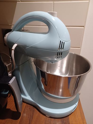 Mix robot