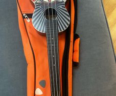 Ukulele