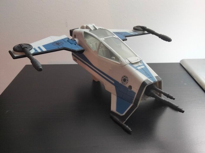 Star Wars Attack Recon Fighter